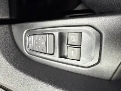 Photo 48 Renault Trafic  E-TECH ELECTRIQUE FGN L1H1 3T AC22