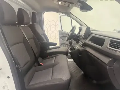 Photo 40 Renault Trafic  E-TECH ELECTRIQUE FGN L1H1 3T AC22