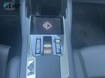 Photo 40 DS DS 4  PureTech 130 EAT8