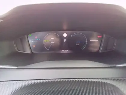 Photo 30 Peugeot 208  Electrique 50 kWh 136ch