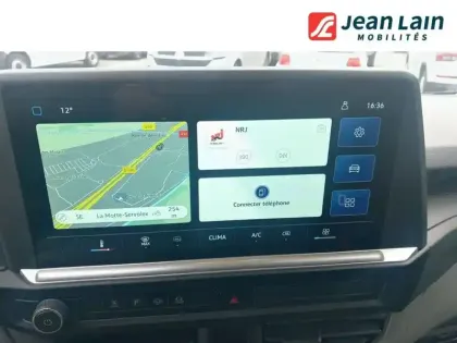 Photo 15 Volkswagen Transporter  VAN L1H1 2.0 TDI 150 BVA8