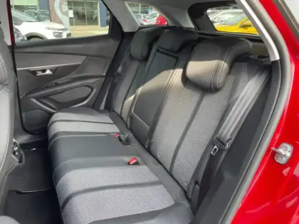 Photo 7 Peugeot 3008  1.2 PureTech 130ch Allure S&S