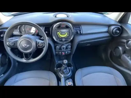 Photo 9 Mini Mini Gén. III (F55) Ph1 Cooper 5