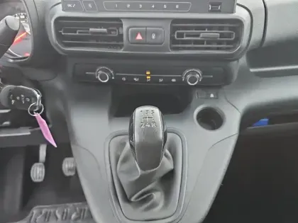 Photo 10 Opel Combo  CARGO 1.5 130 CH S/S L1H1 STANDARD