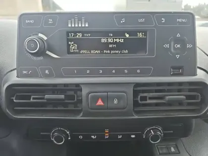 Photo 139 Opel Combo  CARGO 1.5 130 CH S/S L1H1 STANDARD