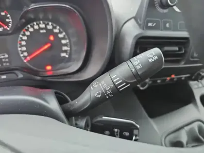 Photo 82 Opel Combo  CARGO 1.5 130 CH S/S L1H1 STANDARD