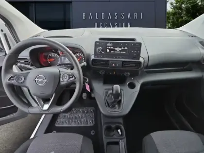 Photo 108 Opel Combo  CARGO 1.5 130 CH S/S L1H1 STANDARD