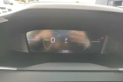 Photo 85 Peugeot 208  Electrique 50 kWh 136ch