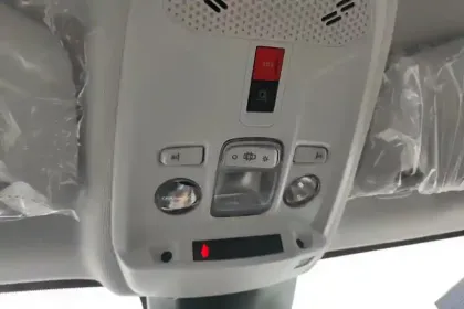 Photo 67 Peugeot 208  Electrique 50 kWh 136ch