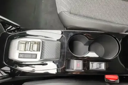 Photo 62 Peugeot 208  Electrique 50 kWh 136ch