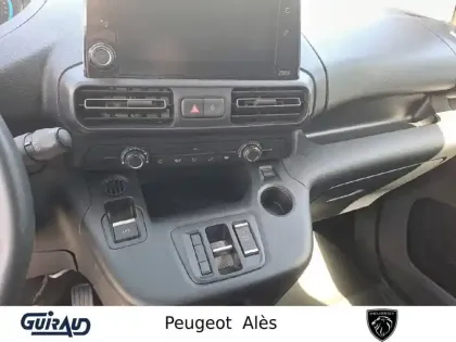 Photo 55 Peugeot Partner E- FOURGON M 800 KG 136 CH BATTERIE 50 KWH