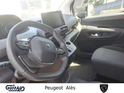Photo 49 Peugeot Partner E- FOURGON M 800 KG 136 CH BATTERIE 50 KWH