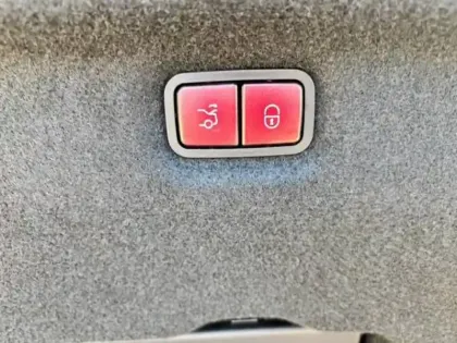 Photo 52 Mercedes Sl  Mercedes AMG Speedshift MCT 63 S 4MATIC+ E-Performance