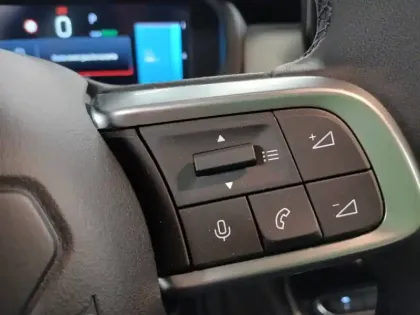 Photo 56 Jeep Avenger  115 kW 4x2