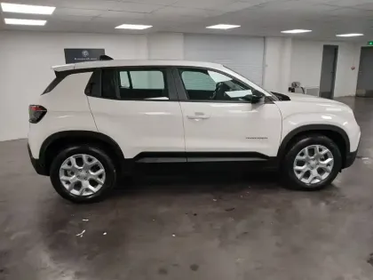 Photo 71 Jeep Avenger  115 kW 4x2