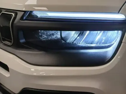 Photo 99 Jeep Avenger  115 kW 4x2