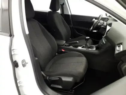 Photo 8 Peugeot 308  BlueHDi 130ch S&S BVM6 Active Business