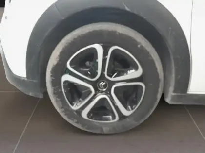 Photo 6 Citroën C3  PureTech 83 S&S BVM5 Shine