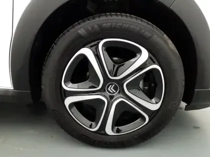 Photo 14 Citroën C3  PureTech 83 S&S BVM5 Shine