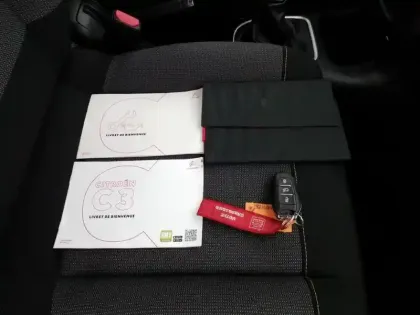 Photo 15 Citroën C3  PureTech 83 S&S BVM5 Shine