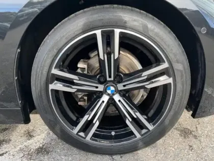 Photo 3 BMW Serie 3 Série 3 Touring 318iA 156ch M Sport