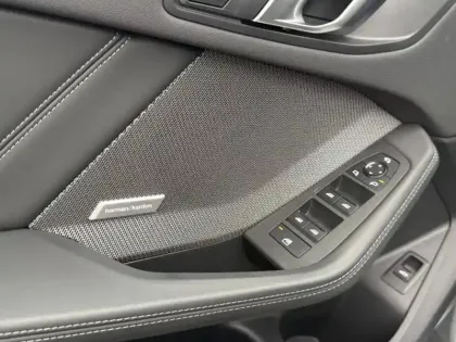 Photo 10 BMW Serie 1 Série 1 120A 170ch M Sport DKG7