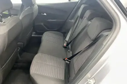 Photo 6 Peugeot 2008  PureTech 100 S&S BVM6