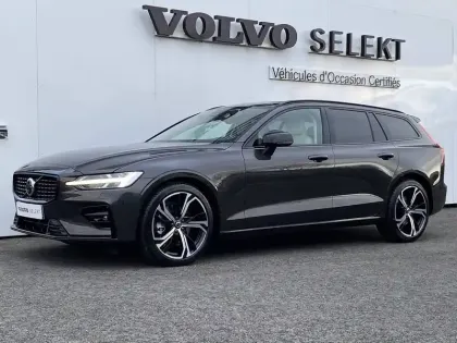 Photo Volvo V60 Ultra Style Dark