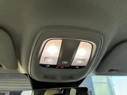 Photo 46 Volvo V60  B4 197 ch DCT7