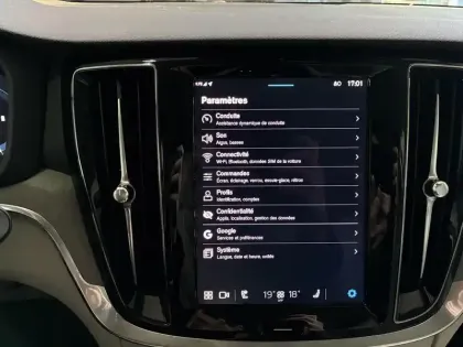 Photo 43 Volvo V60  B4 197 ch DCT7