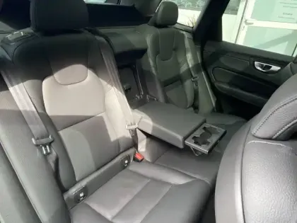 Photo 29 Volvo Xc60  T8 Recharge AWD 310 ch + 145 ch Geartronic 8