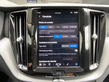 Photo 19 Volvo Xc60  T8 Recharge AWD 310 ch + 145 ch Geartronic 8