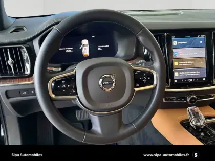 Photo 47 Volvo V60  T6 AWD Hybride Rechargeable 253 ch + 145 ch Geartronic 8