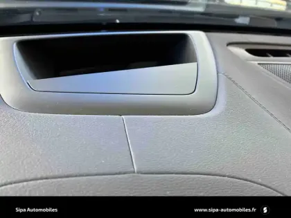 Photo 70 Volvo V60  T6 AWD Hybride Rechargeable 253 ch + 145 ch Geartronic 8