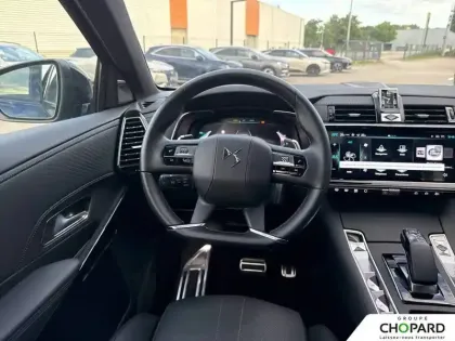 Photo 37 DS DS 7  Hybride Rechargeable E-Tense 300 EAT8 4x4