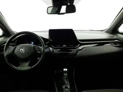 Photo 9 Toyota C-HR  Hybride 2.0L Collection