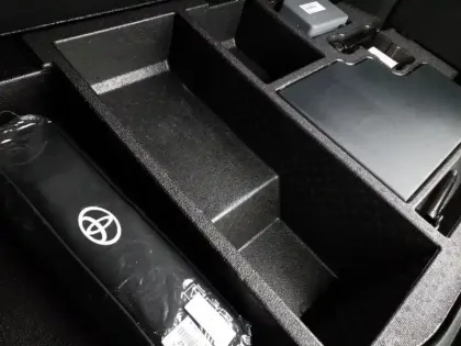 Photo 26 Toyota C-HR  Hybride 2.0L Collection