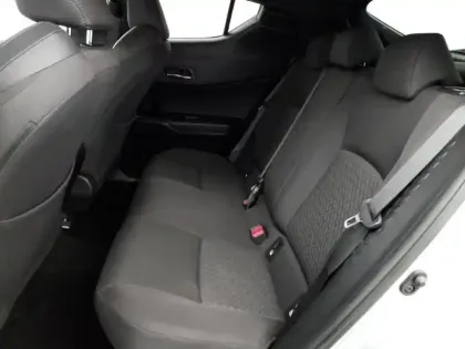 Photo 22 Toyota C-HR  Hybride 2.0L Collection