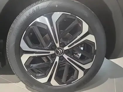 Photo 10 Citroën C5  X 1.6 Hybride rechargeable 225ch MAX boite automatique