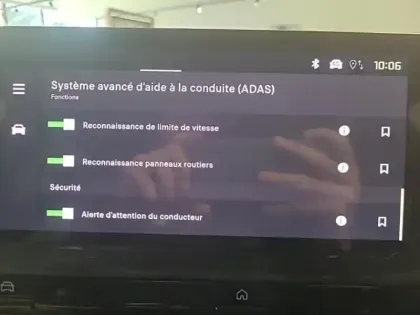 Photo 14 Citroën C5  X 1.6 Hybride rechargeable 225ch MAX boite automatique