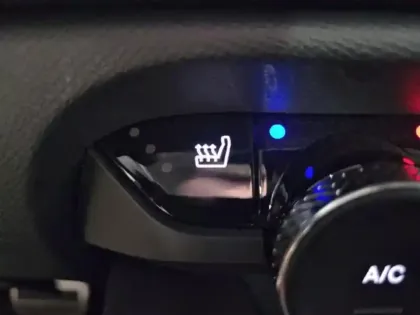 Photo 11 Citroën C5  X 1.6 Hybride rechargeable 225ch MAX boite automatique