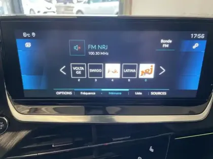 Photo 22 Peugeot 2008  1.2 PureTech 155ch S&S GT EAT8