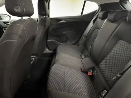 Photo 42 Opel Astra  1.2 Turbo 110 ch BVM6