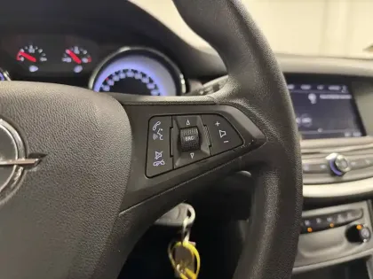 Photo 81 Opel Astra  1.2 Turbo 110 ch BVM6