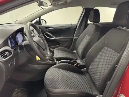 Photo 74 Opel Astra  1.2 Turbo 110 ch BVM6