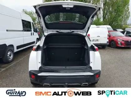 Photo 5 Peugeot 2008  PureTech 130 S&S EAT8