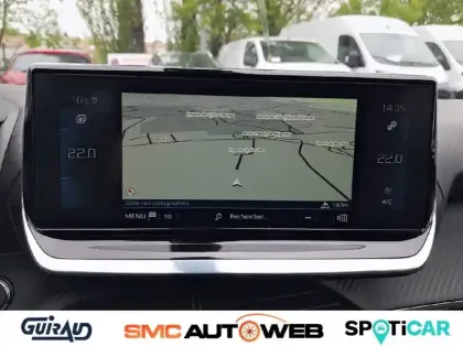 Photo 18 Peugeot 2008  PureTech 130 S&S EAT8