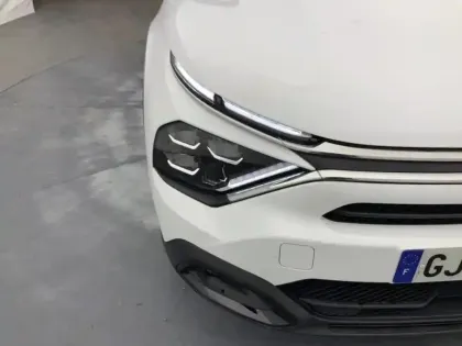 Photo 13 Citroën C4  BlueHDi 110 S&S BVM6 Feel Pack Business