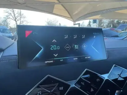 Photo 12 DS DS 3  Crossback E-Tense Performance Line +