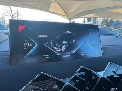 Photo 13 DS DS 3  Crossback E-Tense Performance Line +